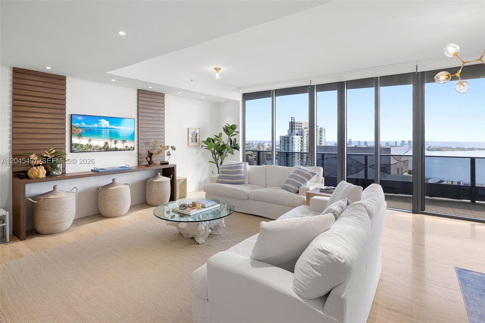 Condominium at 1000 Brickell Plz, Miami FL 33131