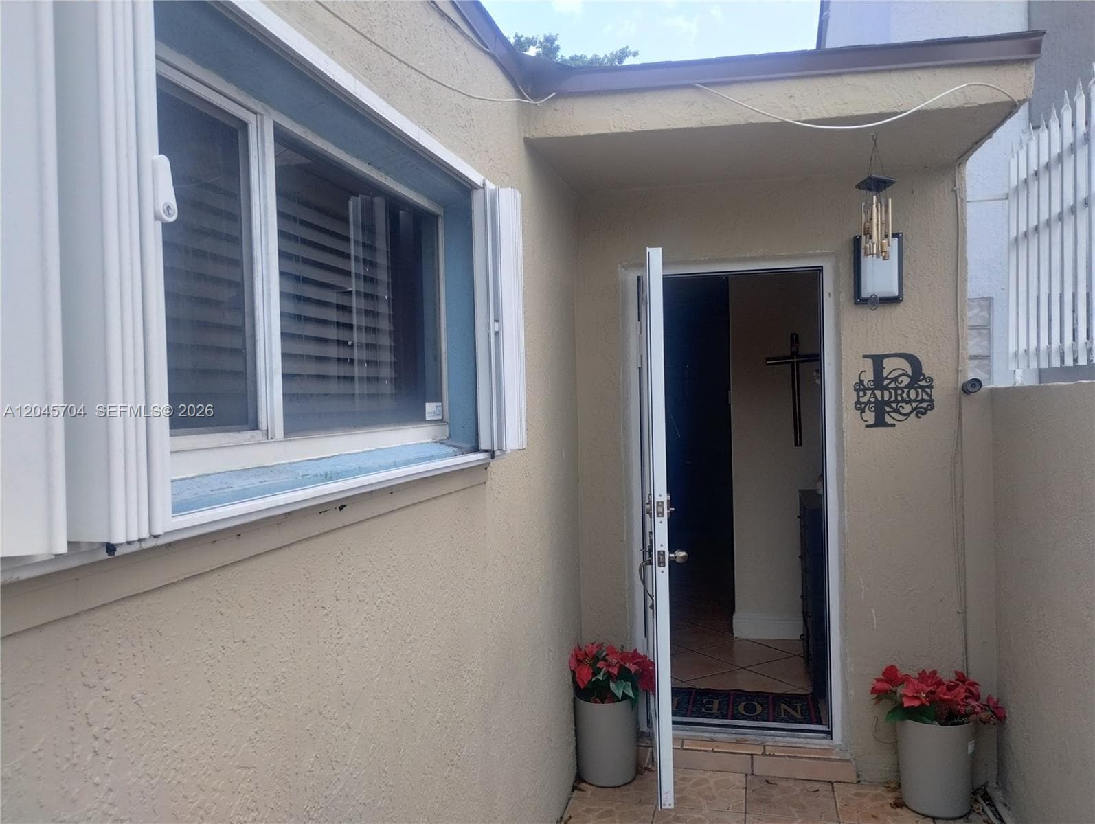 Townhouse at 7005 W 15th Ave, Hialeah FL 33014