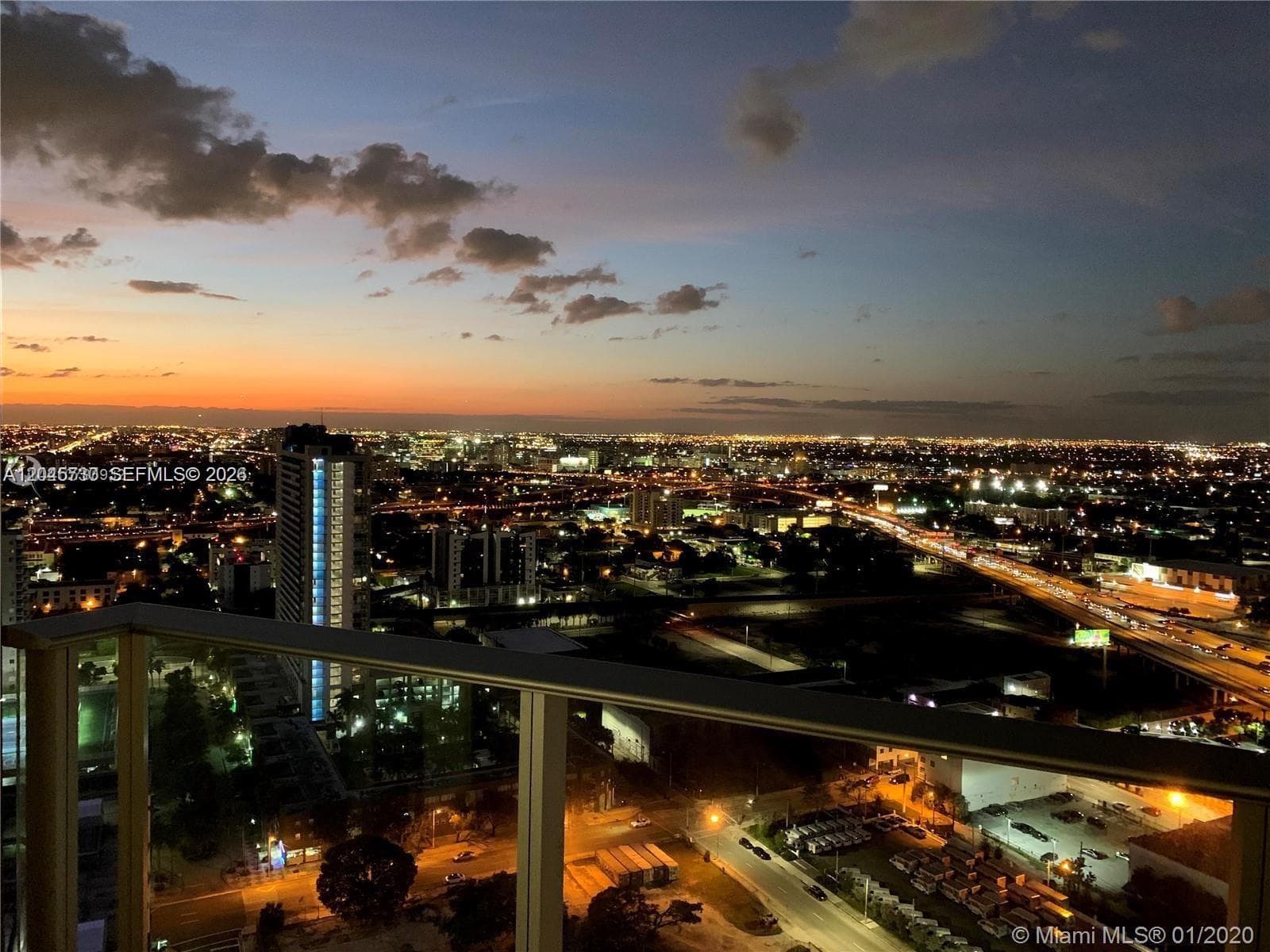 Condominium at 851 NE 1st Ave # 1208, Miami FL 33132