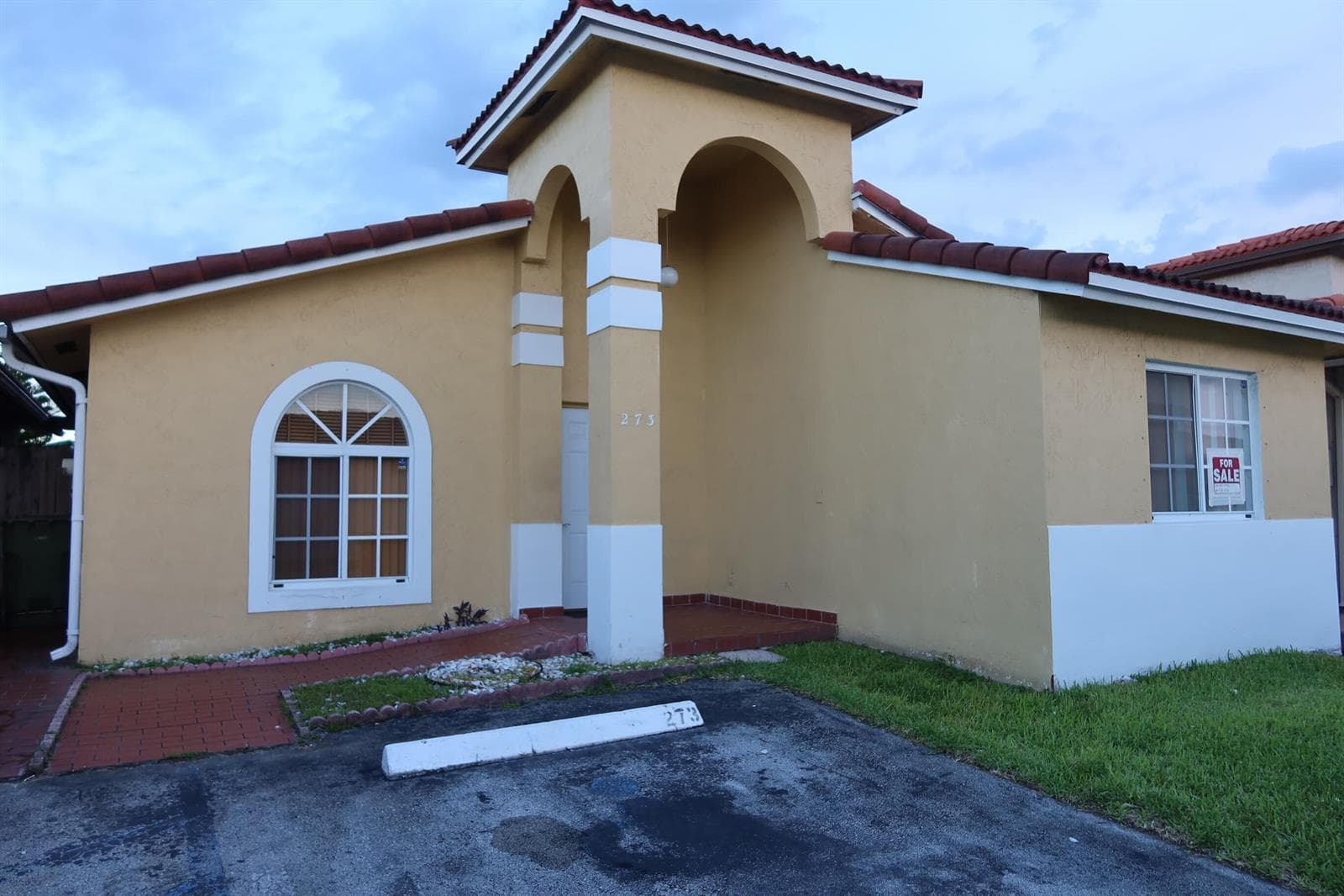 Condominium at 7001 W 35th Avenue # 273, Hialeah FL 33018