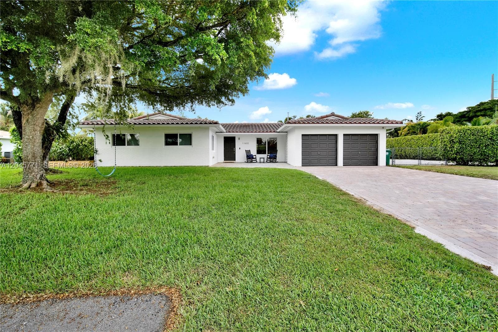 Single Family Residence at 11632 SW 127th Ter, Miami FL 33176