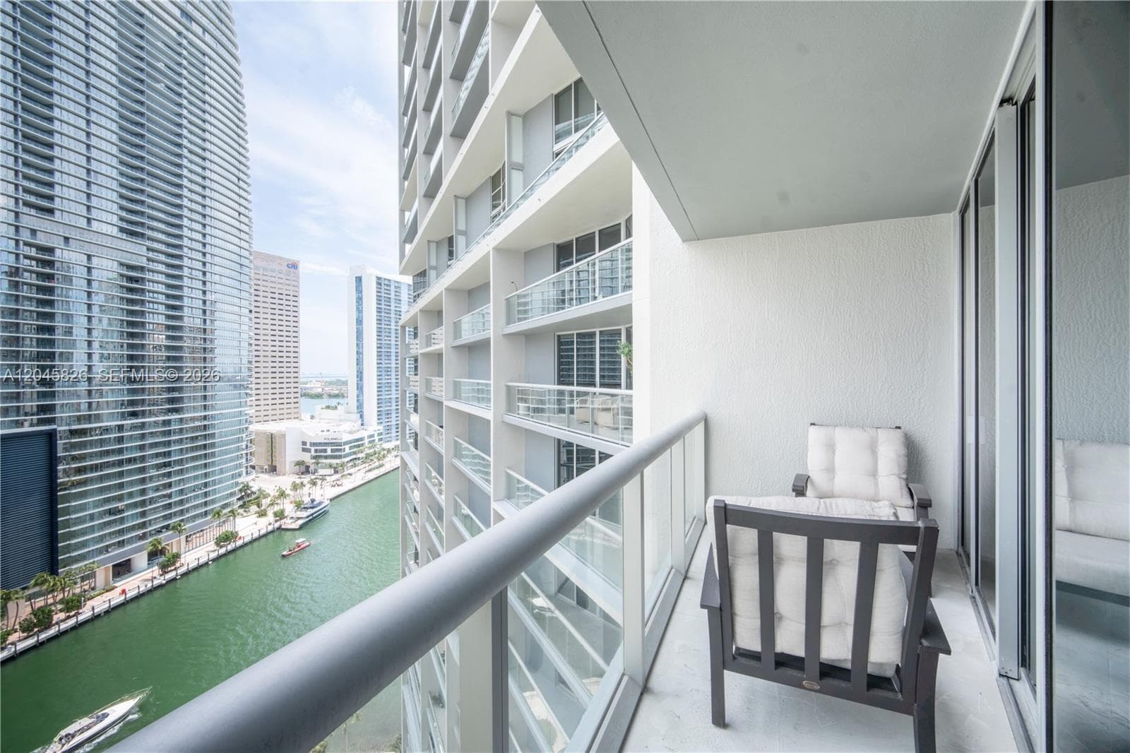 Condominium at 475 Brickell Ave # 2010, Miami FL 33131