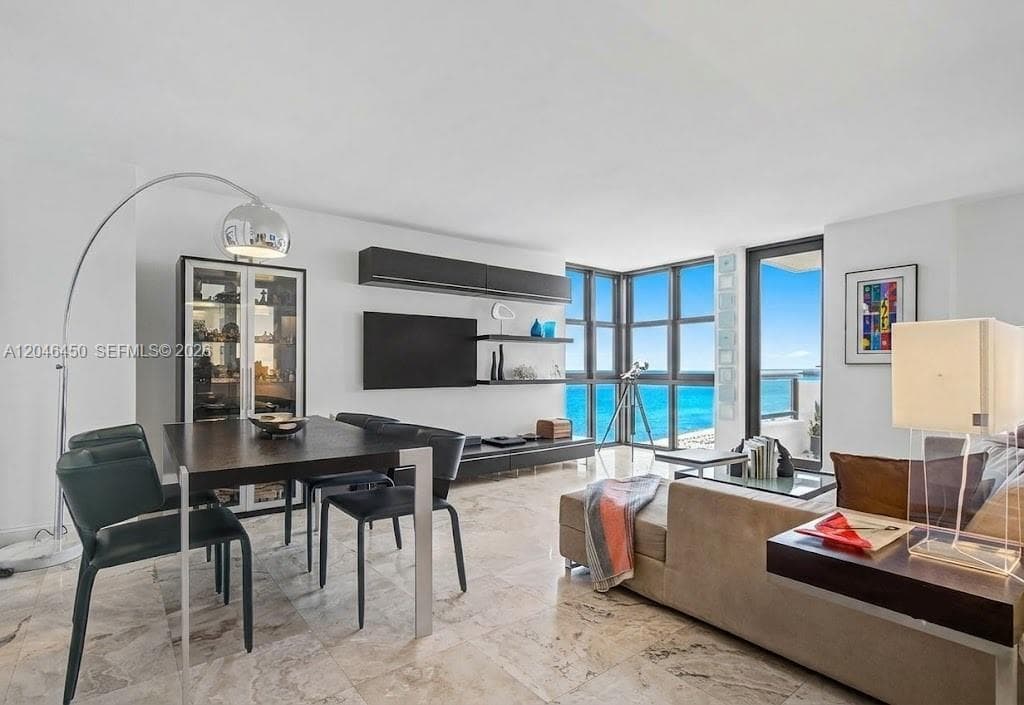 Condominium at 2555 Collins Ave # 1814, Miami Beach FL 33140