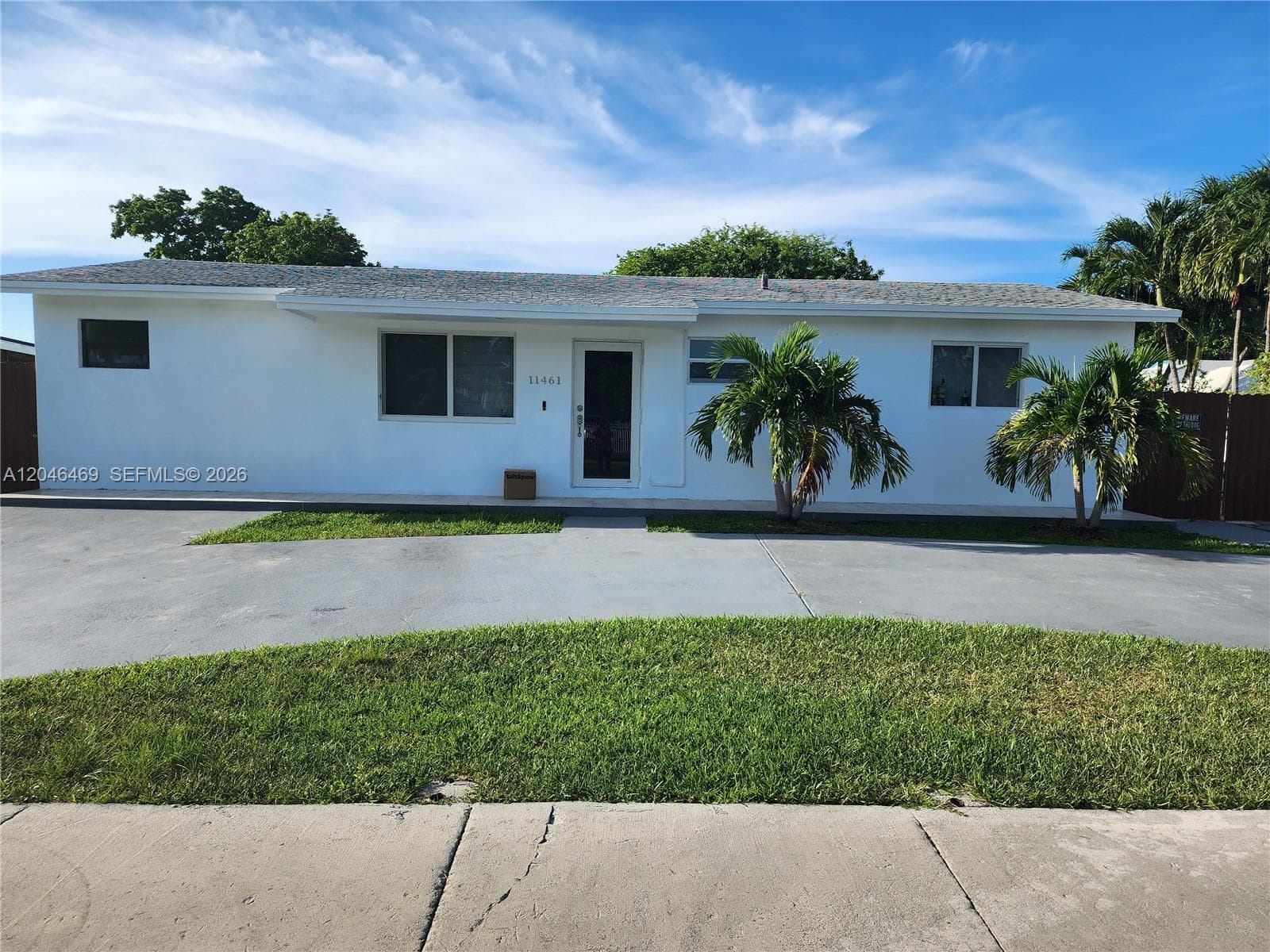 Efficiency at 11461 SW 197th St # A, Miami FL 33157