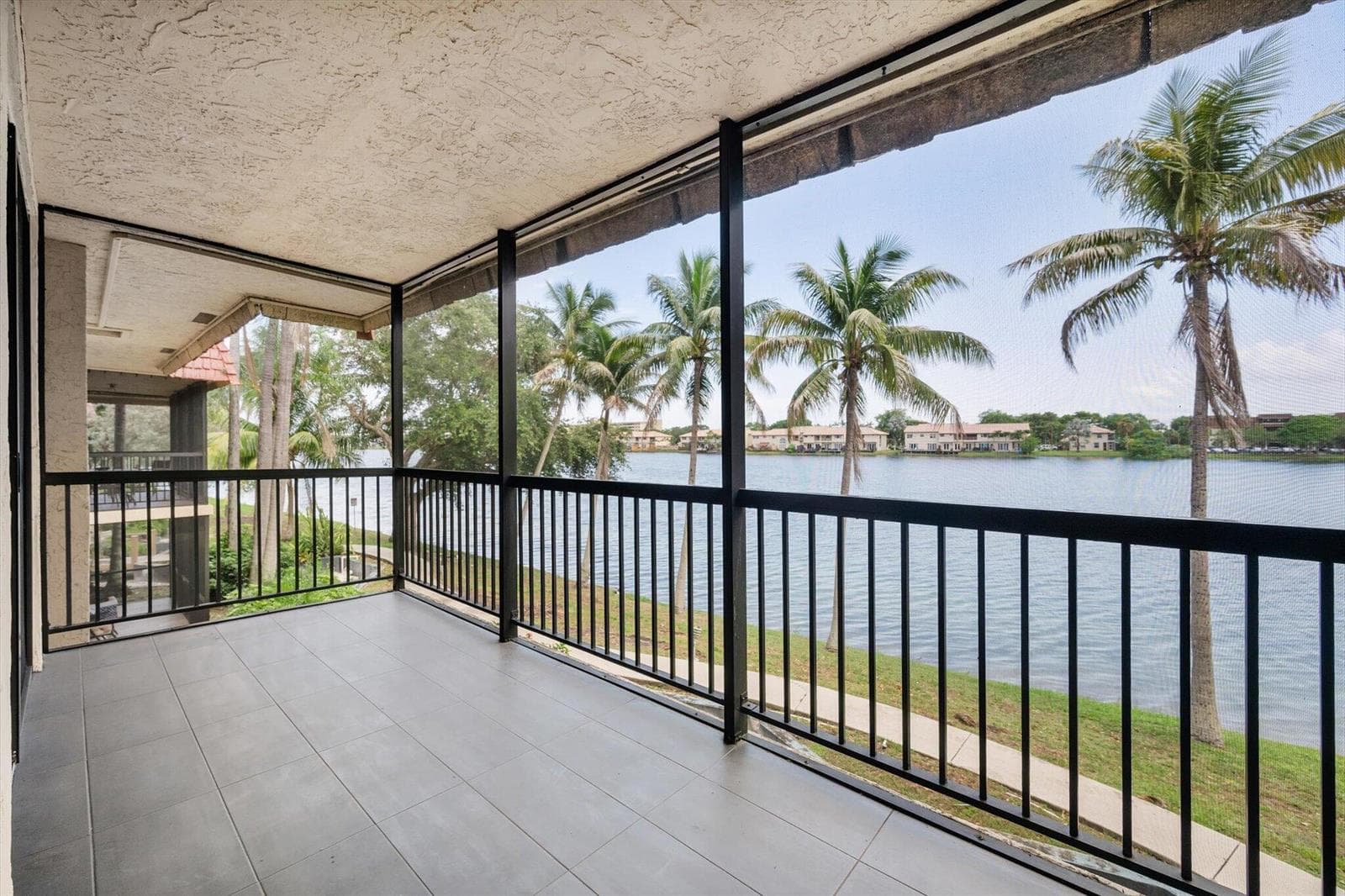 Condominium at 740 NE 199th Street # 205g, Miami FL 33179