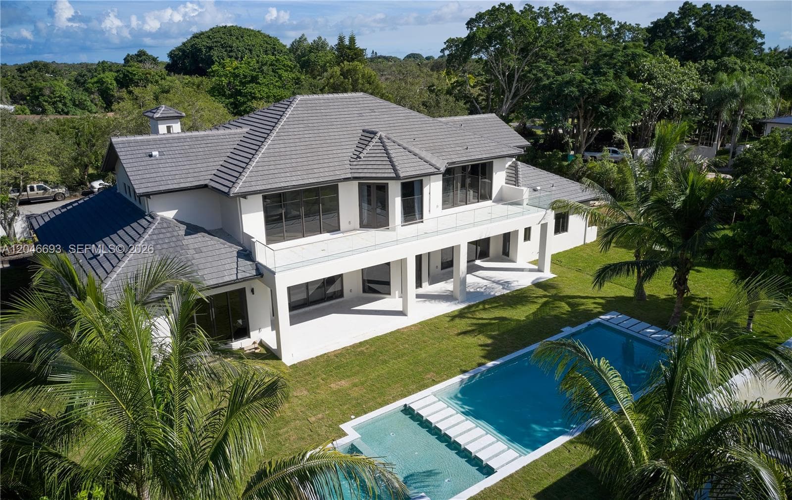 Single Family Residence at 11200 SW 60th Ave, Pinecrest FL 33156