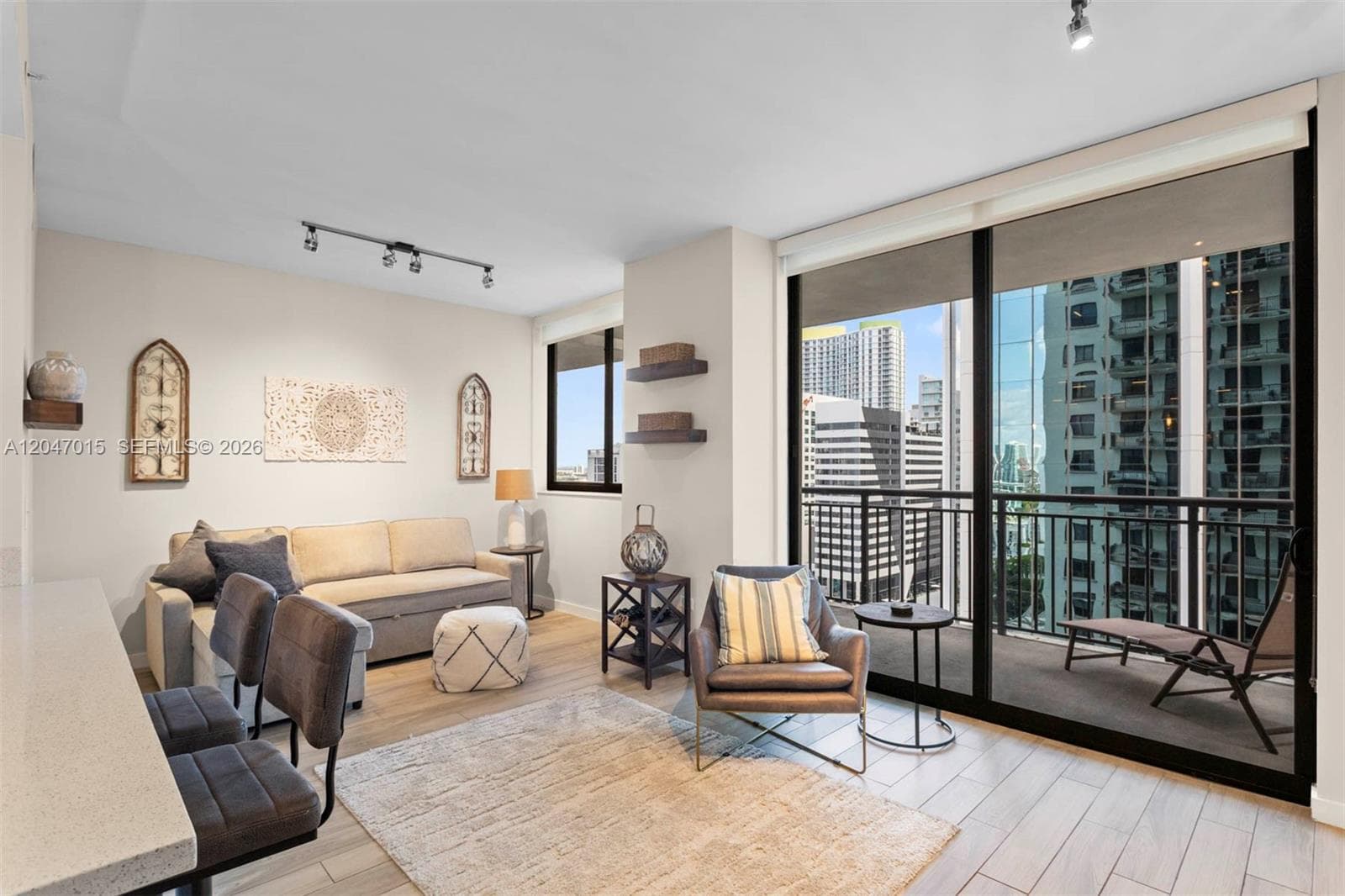Condominium at 999 SW 1st Ave # 2015, Miami FL 33130