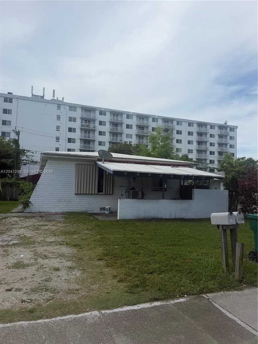Single Family Residence at 1258 NE 109th St, Miami FL 33161