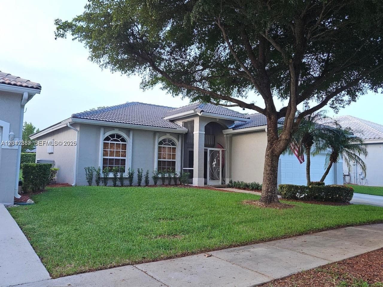 Single Family Residence at 2635 SE 4th Pl, Homestead FL 33033