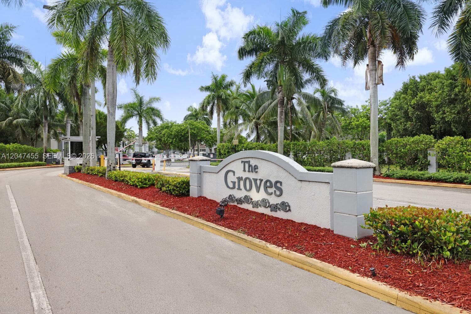 Townhouse at 2943 SE 15th Ter, Homestead FL 33035