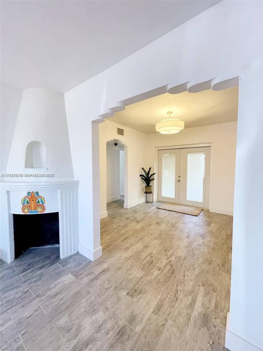 Condominium at 1040 Lenox Ave # 1040, Miami Beach FL 33139