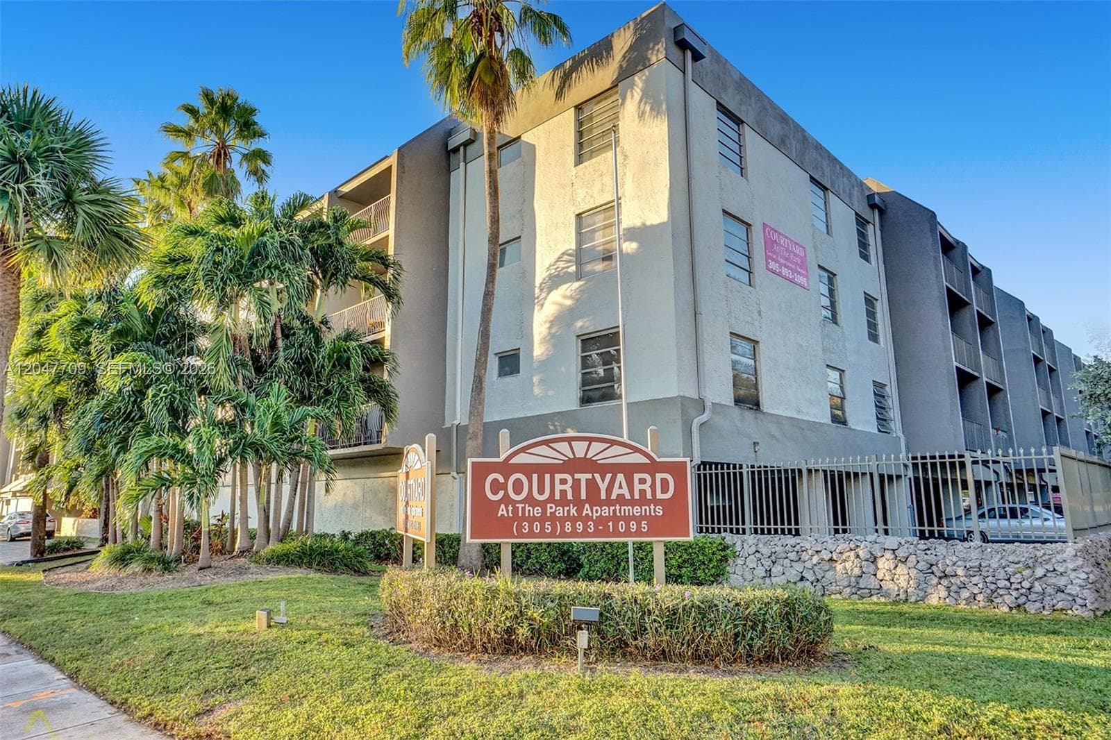 Apartment at 1595 NE 135th St # 241, North Miami FL 33161