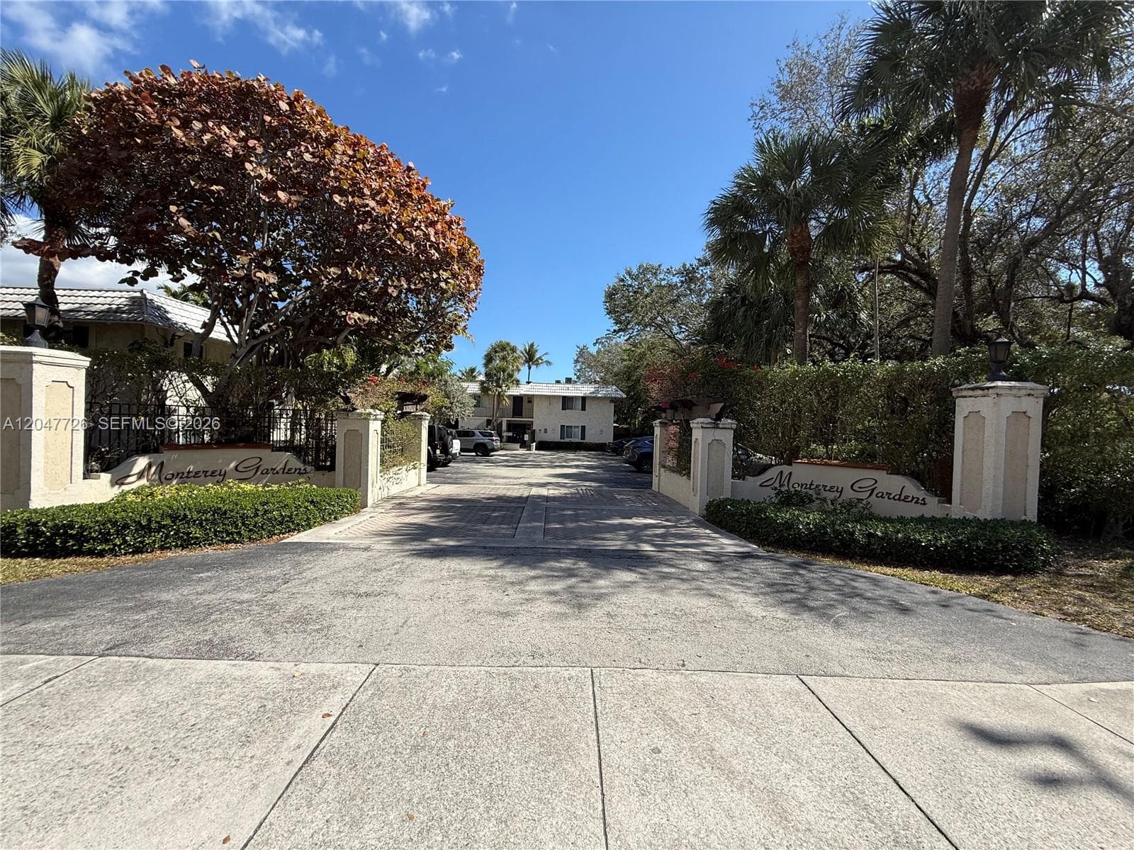 Condominium at 8607 SW 68th Ct # 24, Pinecrest FL 33156