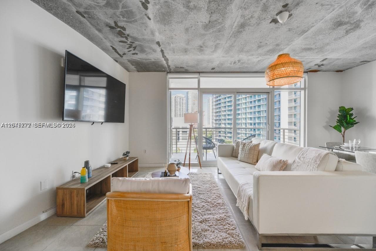 Condominium at 3250 NE 1st Ave # 901, Miami FL 33137