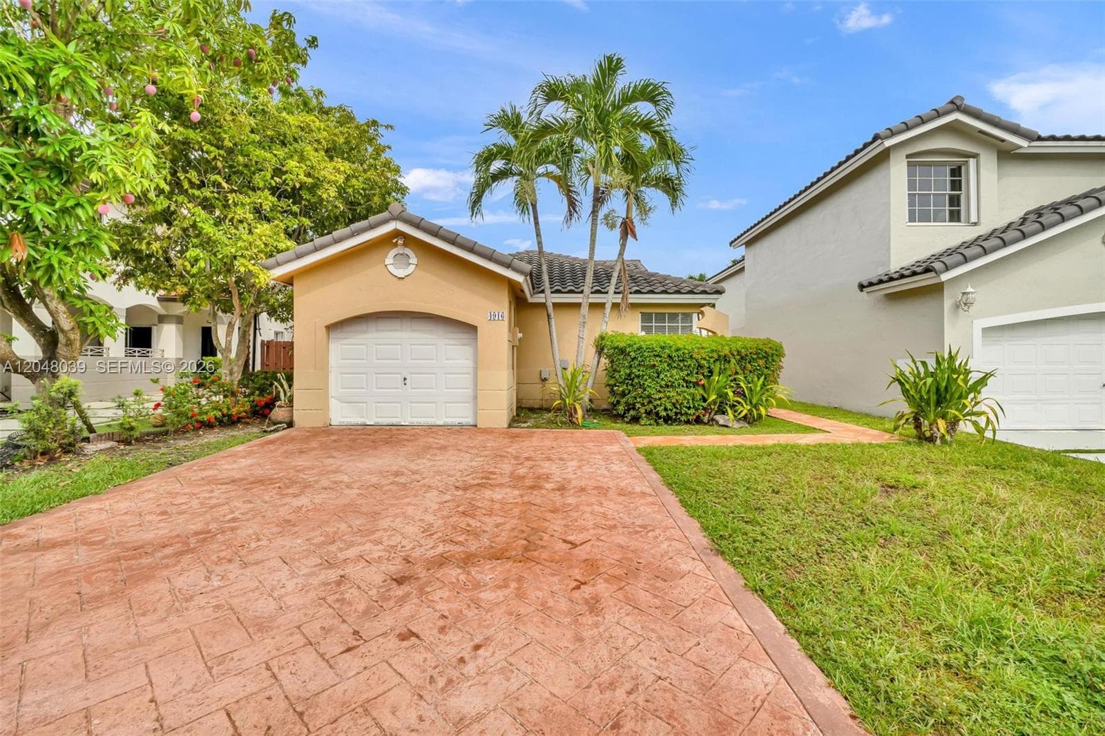 Single Family Residence at 4916 SW 154th Ave, Miami FL 33185