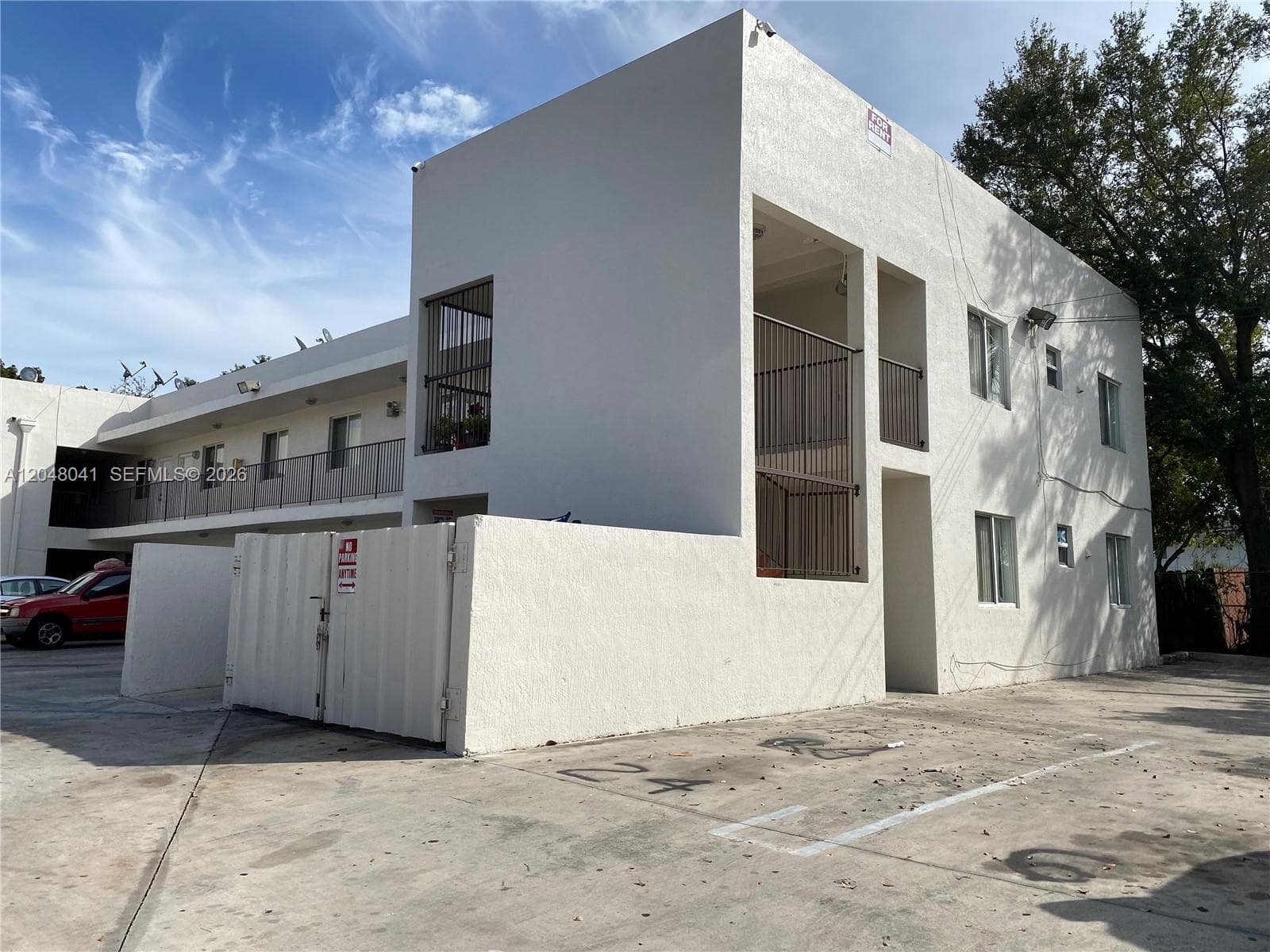 Apartment at 181 NW 47th Ave # 25, Miami FL 33126