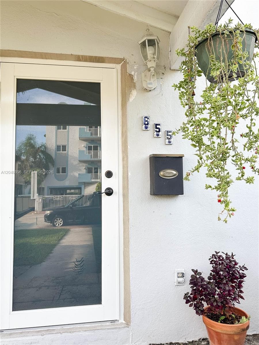 Townhouse at 655 85th St, Miami Beach FL 33141