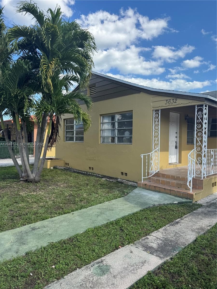 Single Family Residence at 3632 SW 25th St, Miami FL 33133