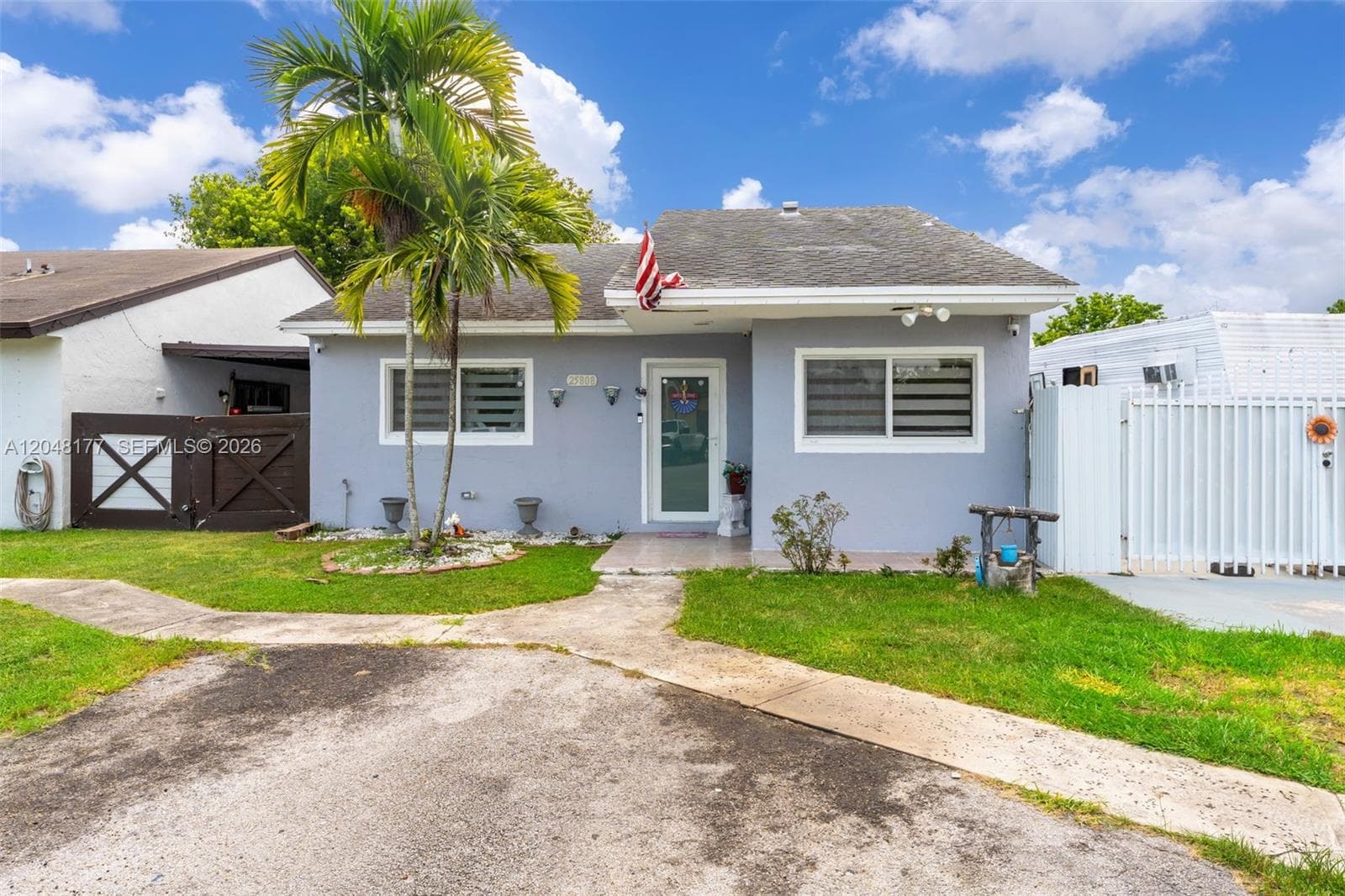Single Family Residence at 25808 SW 127th Ct Cir, Homestead FL 33032