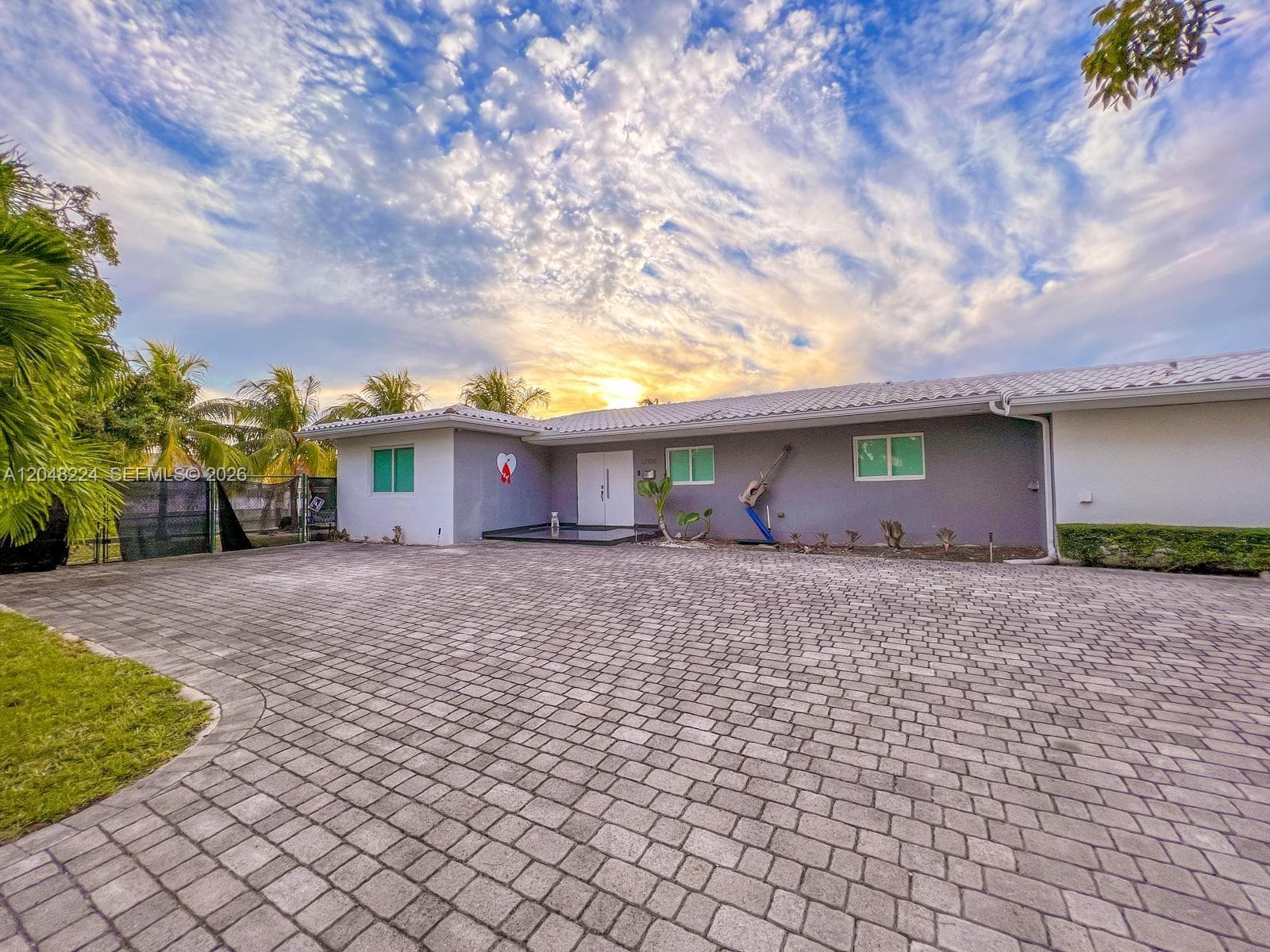 Single Family Residence at North Miami, FL, 33181