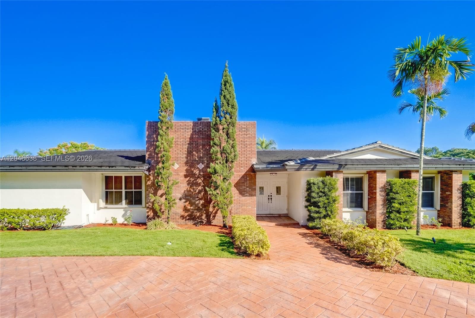 Single Family Residence at 14121 SW 97th Ave, Miami FL 33176