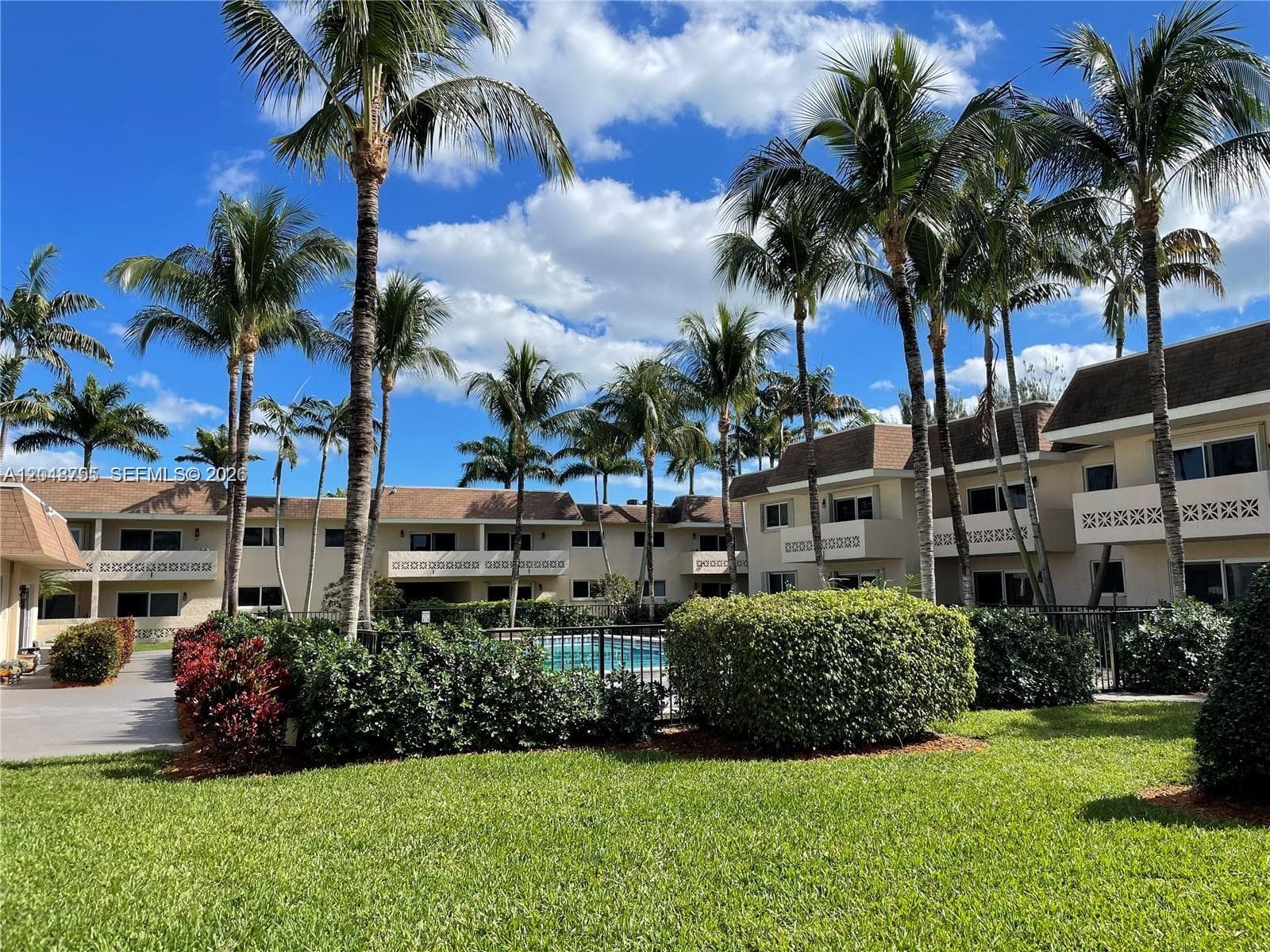 Condominium at 14500 SW 88th Ave # 151, Palmetto Bay FL 33176