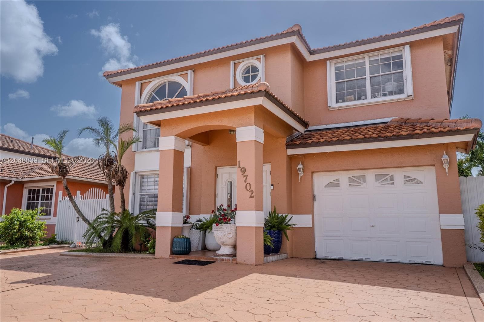 Single Family Residence at 19702 NW 84th Pl, Hialeah FL 33015