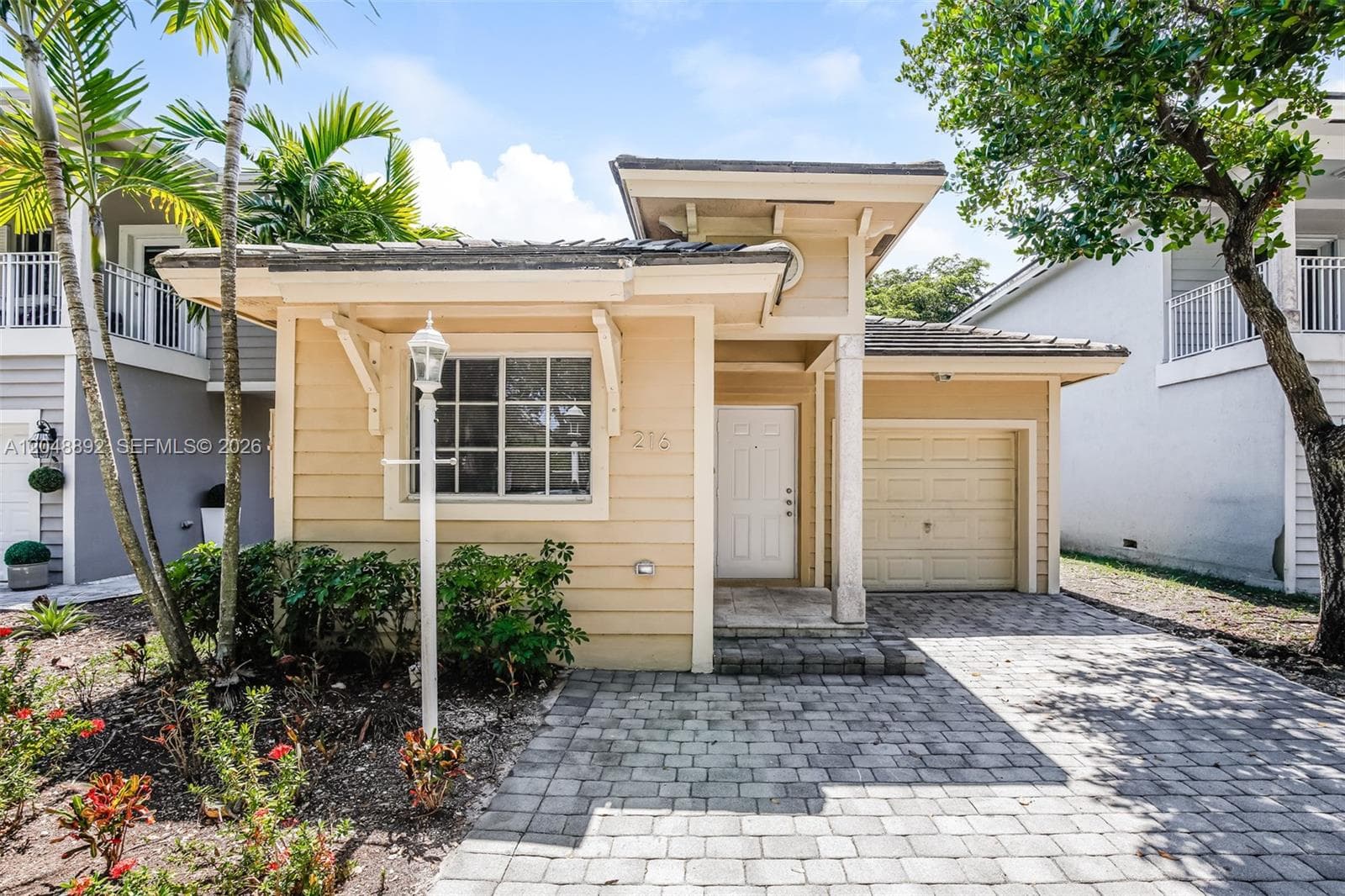 Single Family Residence at 216 SE 32nd Ter, Homestead FL 33033