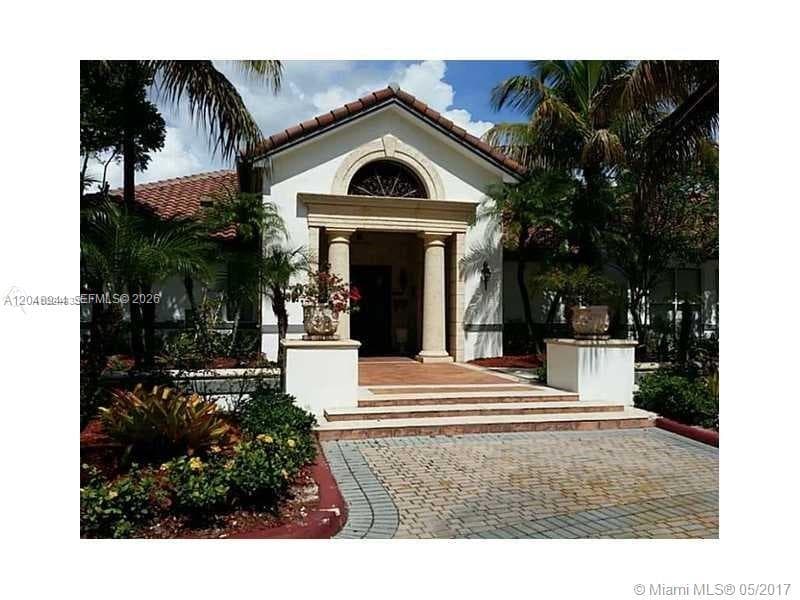 Condominium at 4420 NW 107th Ave # 207, Doral FL 33178
