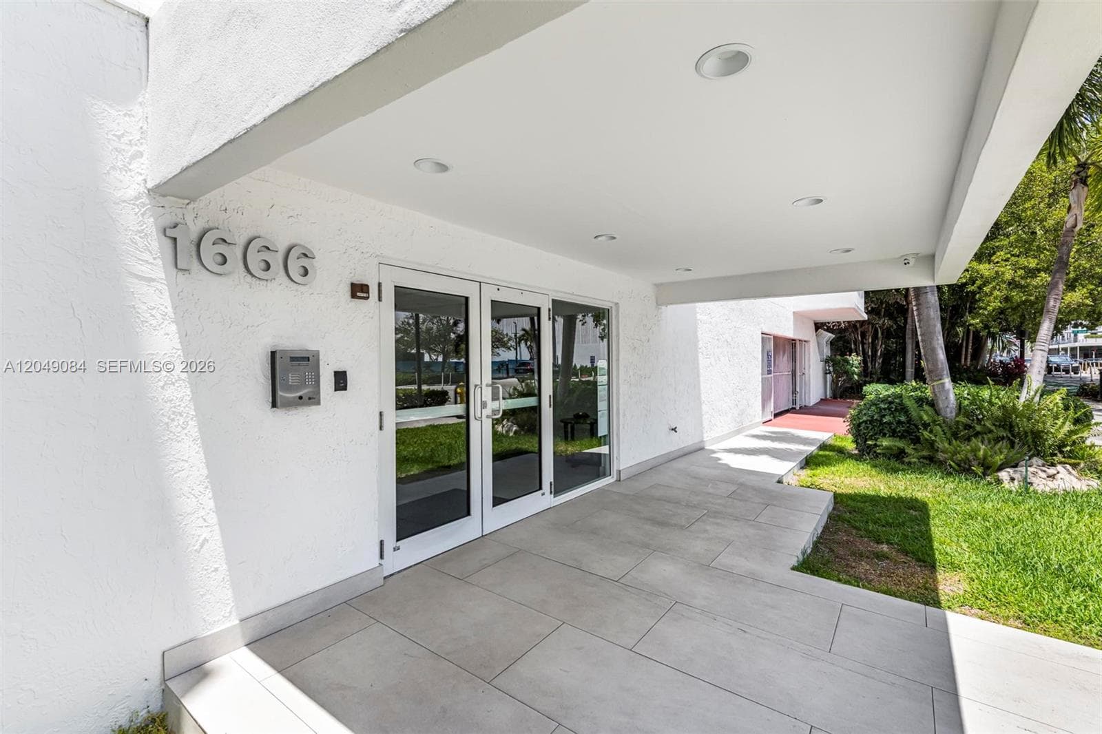 Condominium at 1666 West Ave # 404, Miami Beach FL 33139