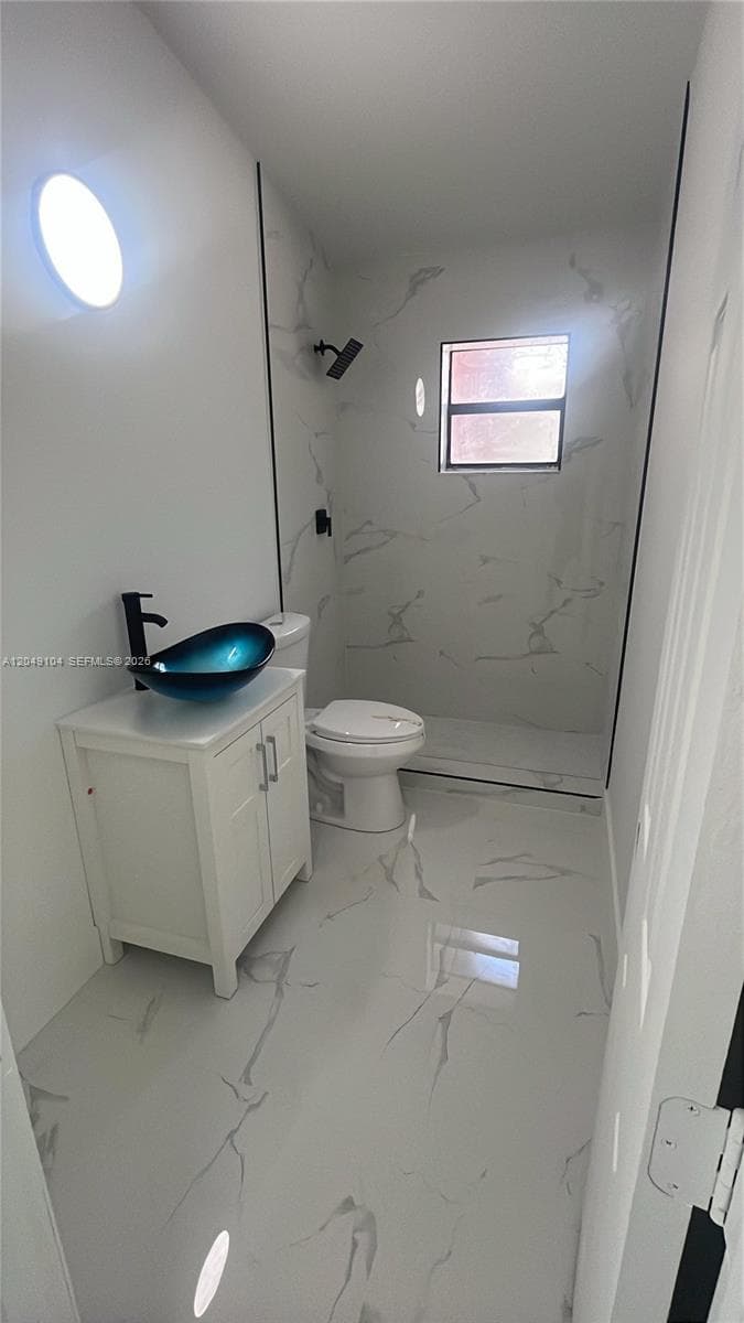 Single Family Residence at 11601 Lincoln Blvd, Miami FL 33176