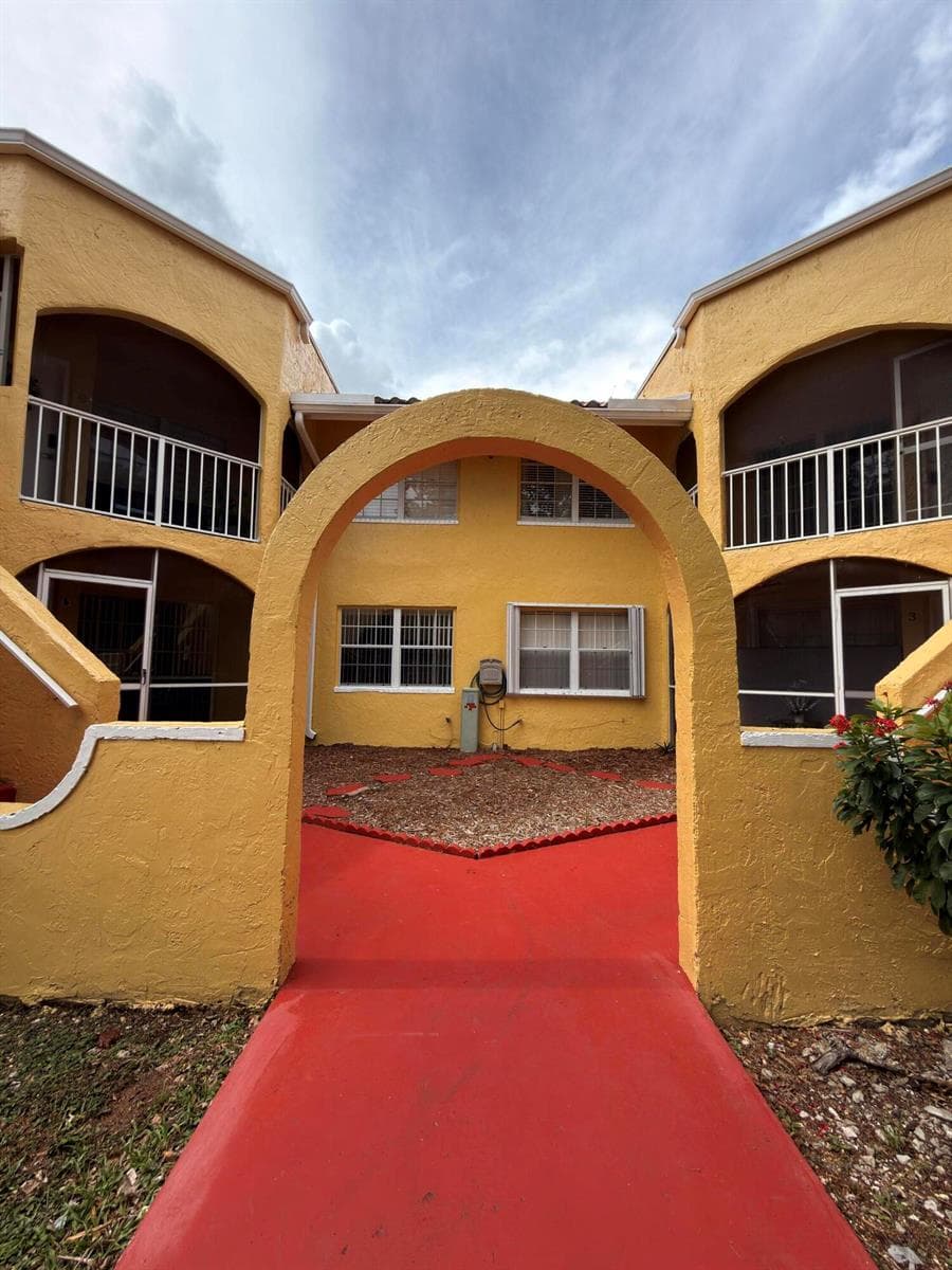 Condominium at 15605 SW 74th Cir Drive # 4, Miami FL 33193