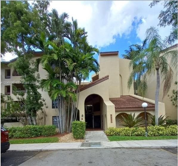 Apartment at 9255 SW 125th Ave # 106R, Miami FL 33186