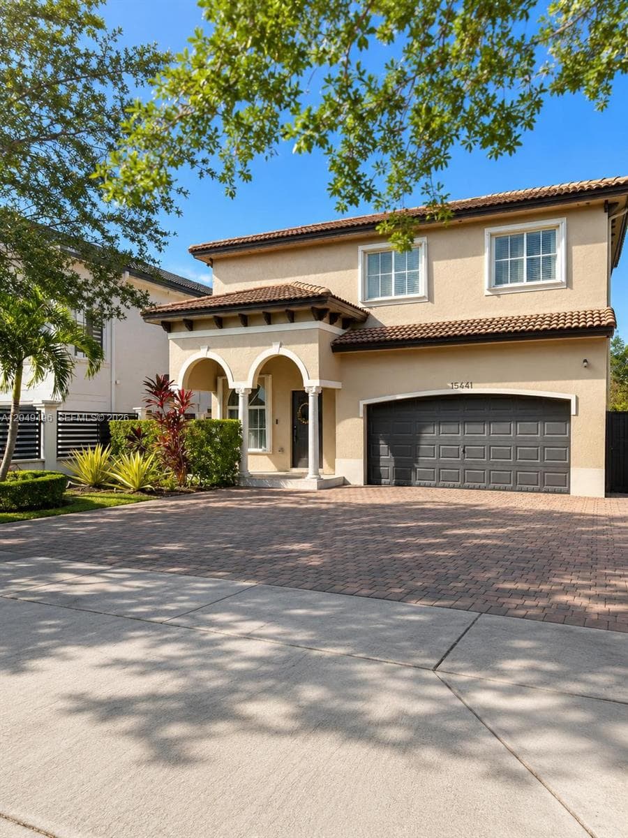 Single Family Residence at 15441 SW 11th Ter, Miami FL 33194