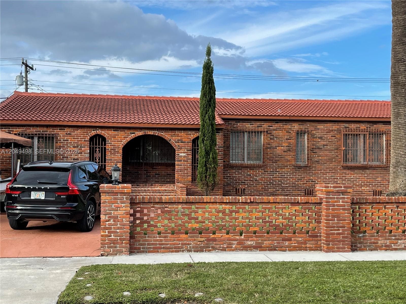 Single Family Residence at 291 W 59th St, Hialeah FL 33012