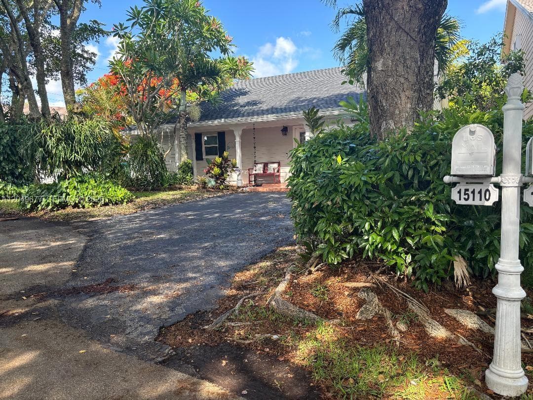 Single Family Residence at 15110 SW 141st Ct, Miami FL 33186