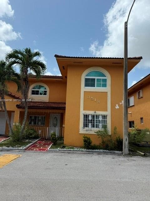 Townhouse at 3518 W 80th St # 49, Hialeah FL 33018