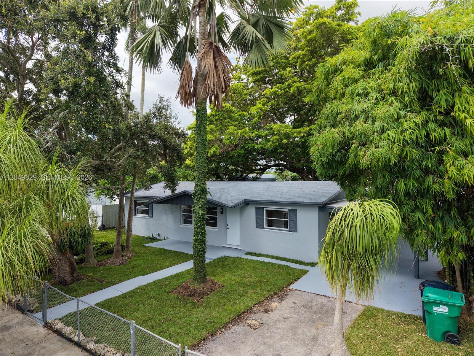 Single Family Residence at 29858 SW 159th Dr, Homestead FL 33033