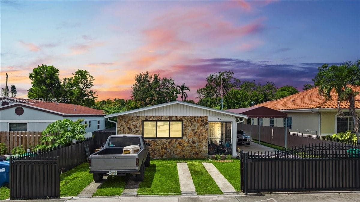 Single Family Residence at 40 NW 119th St, Miami FL 33168