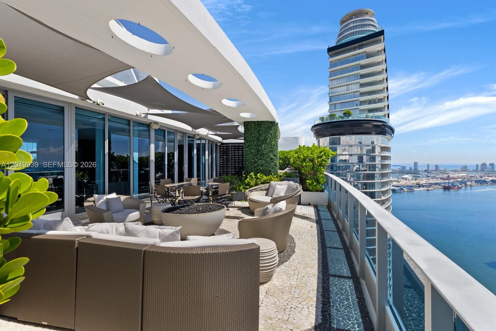 Condominium at 200 Biscayne Boulevard Way # 5404, Miami FL 33131