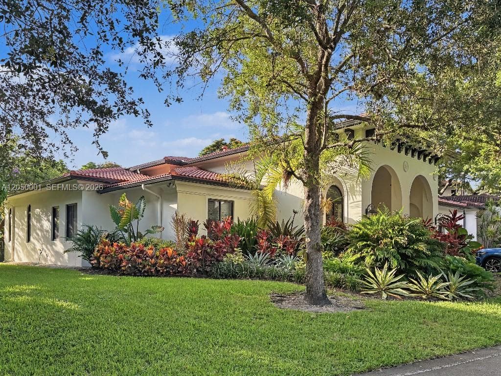 Single Family Residence at 11411 Smathers Cir, Coral Gables FL 33156
