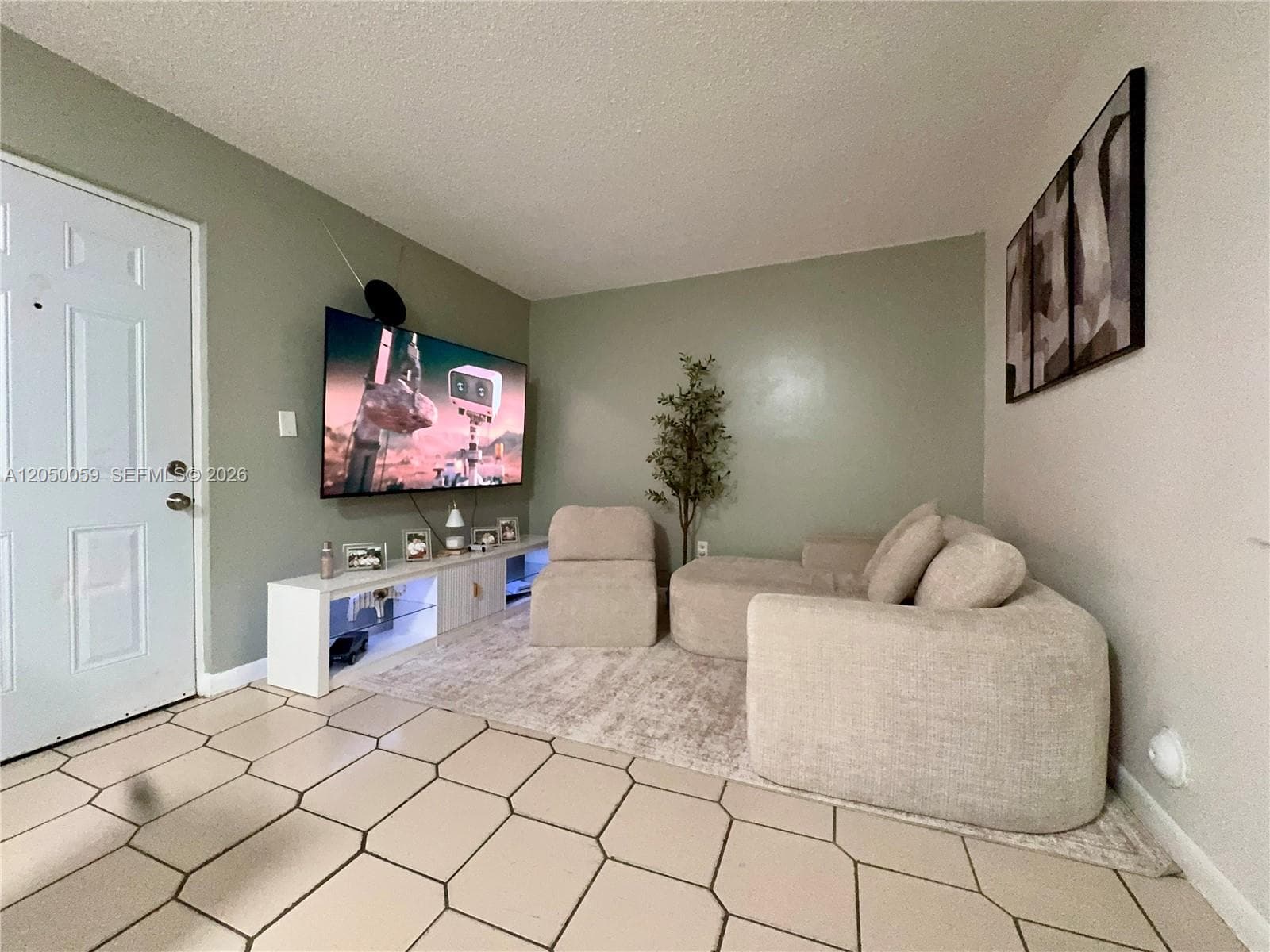 Apartment at 10765 SW 4th St # 3, Sweetwater FL 33174