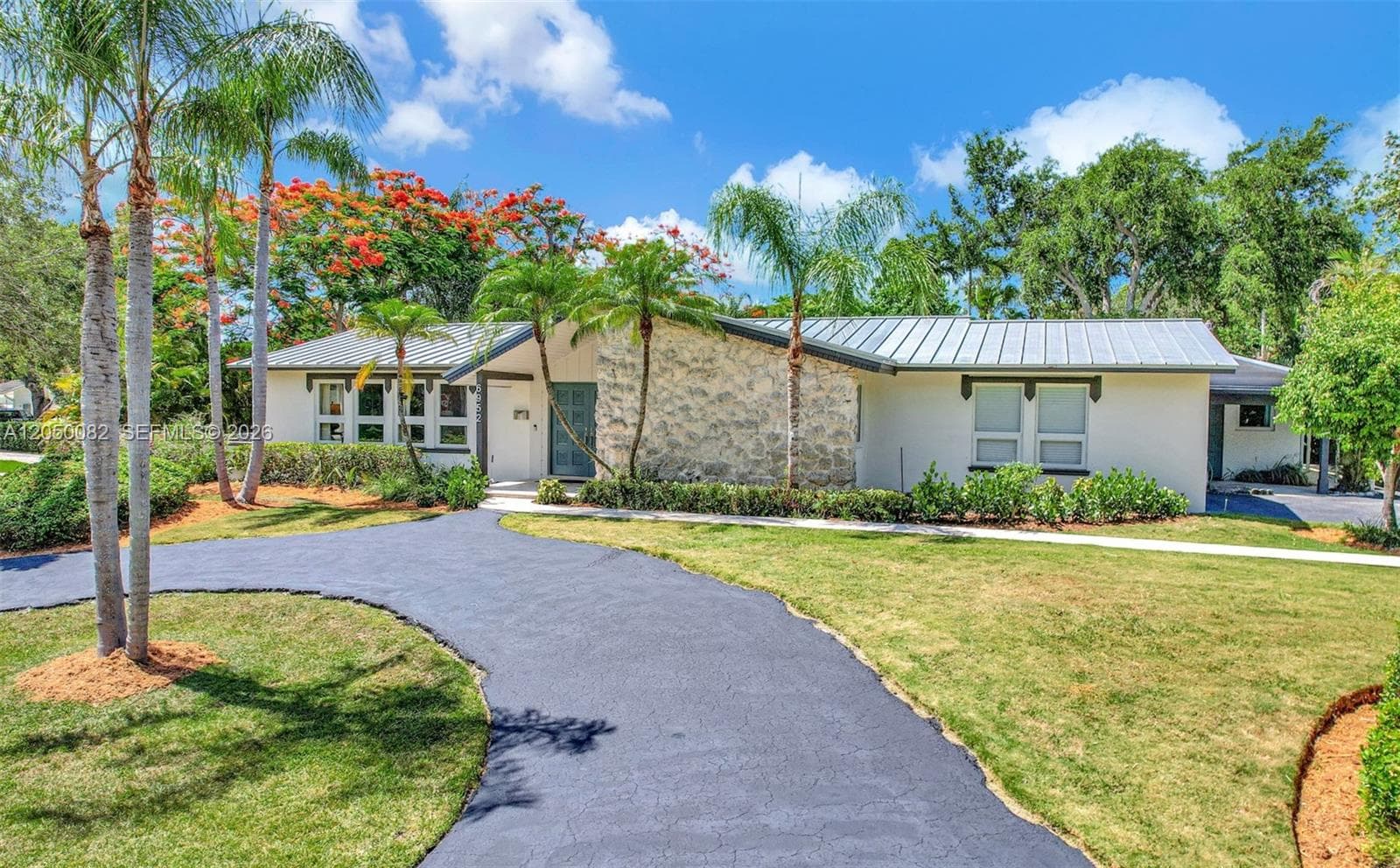 Single Family Residence at 6952 SW 149th Ter, Palmetto Bay FL 33158