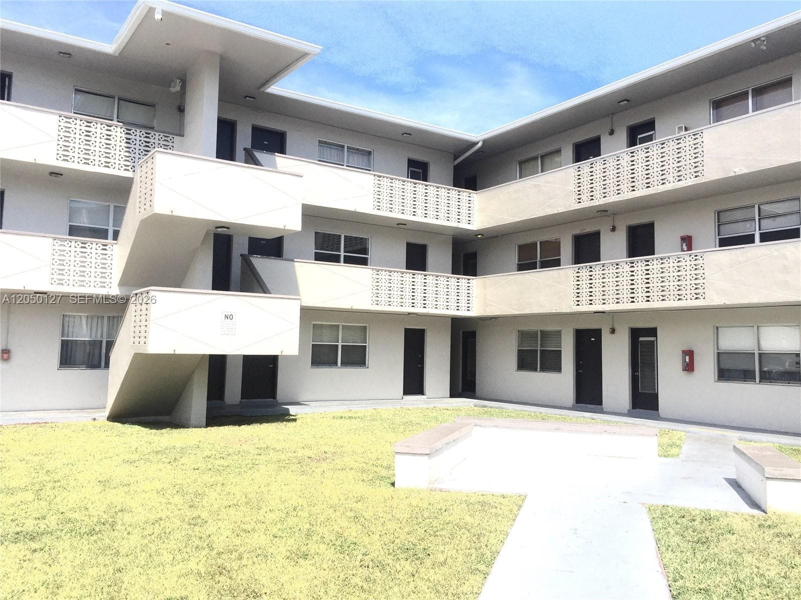Apartment at 1545 NW 8th Ave # 105, Miami FL 33136