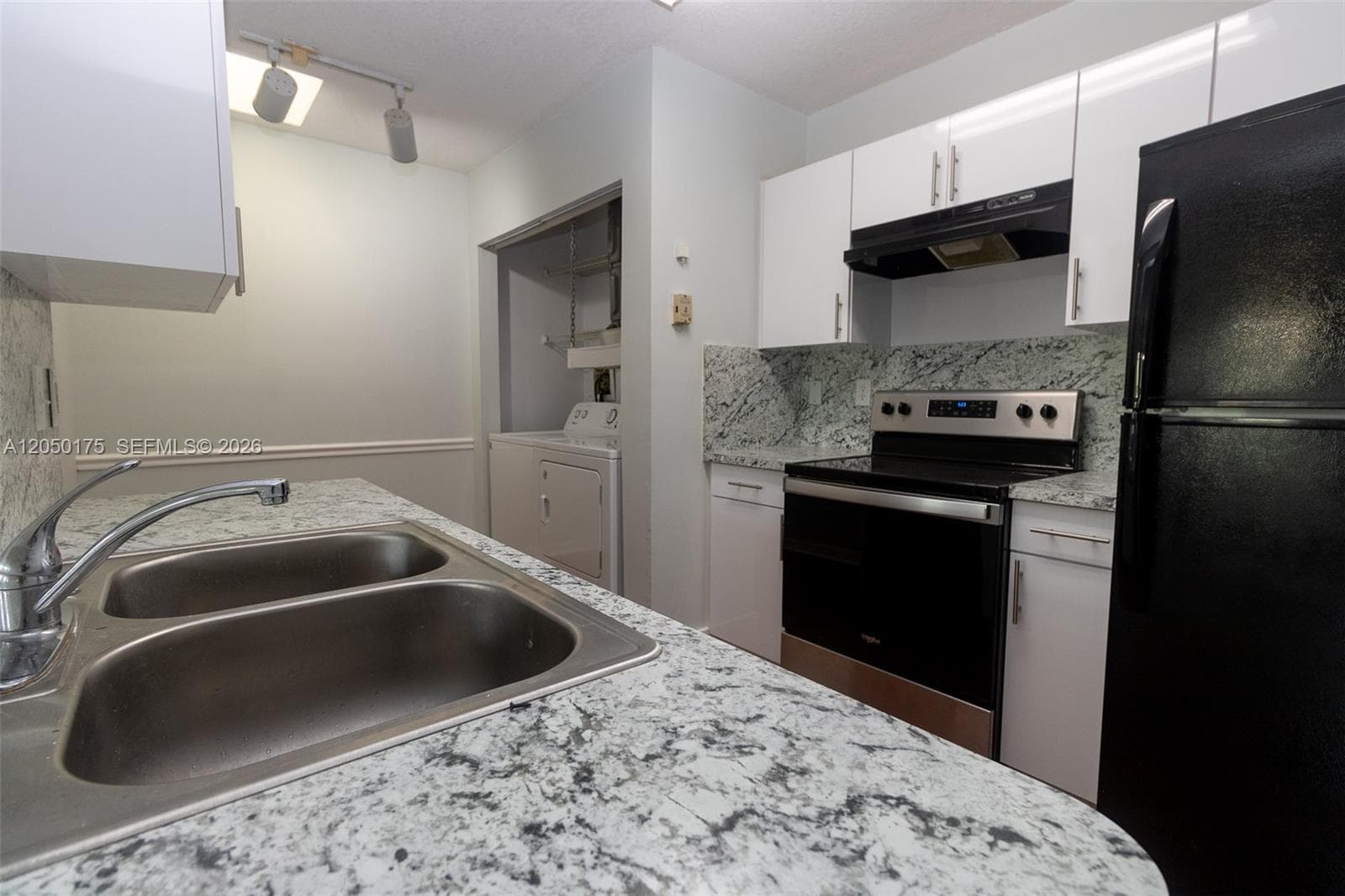 Condominium at 18308 NW 68th Ave # L, Hialeah FL 33015