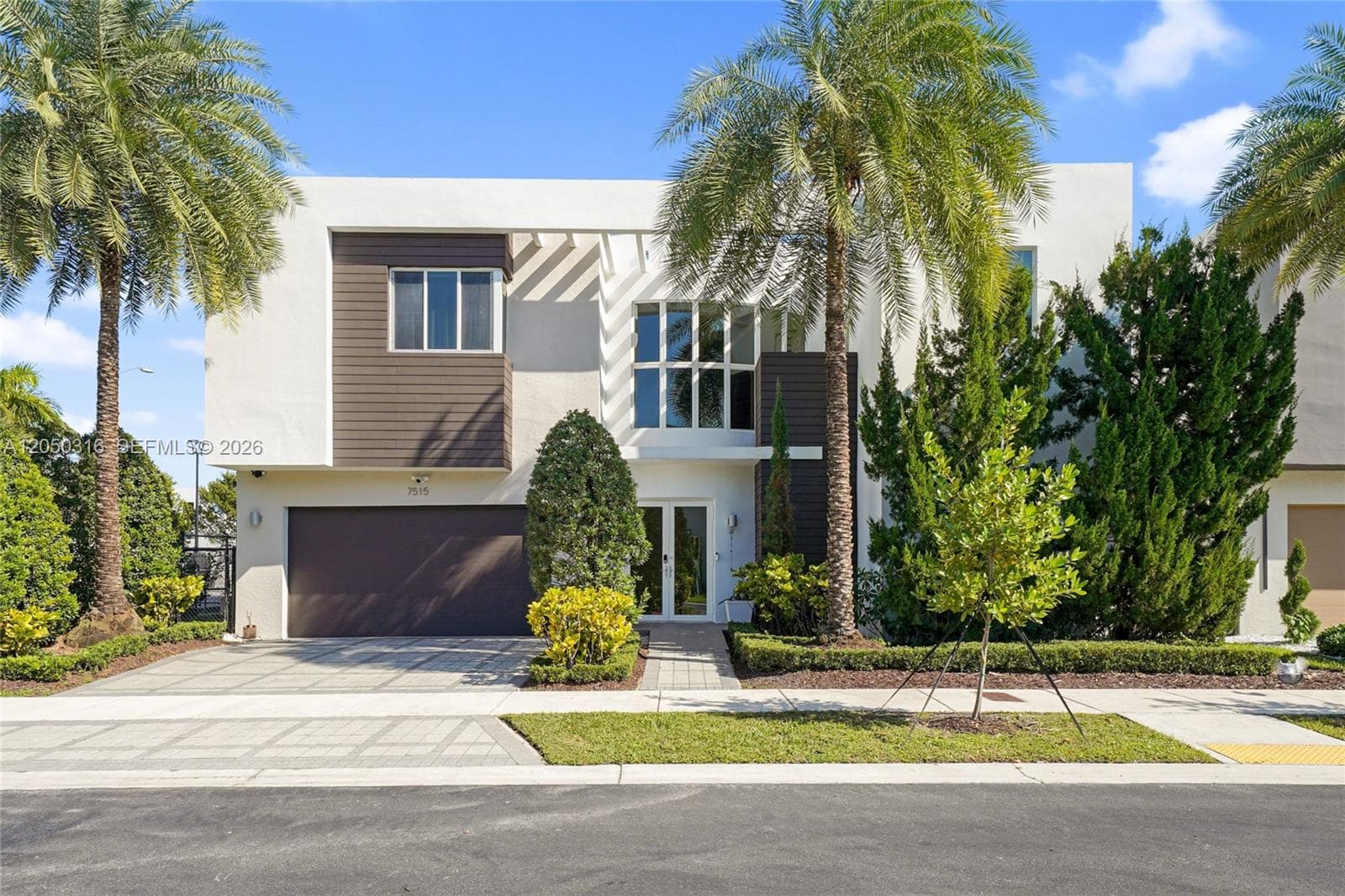 Single Family Residence at 7515 NW 99th Ave, Doral FL 33178