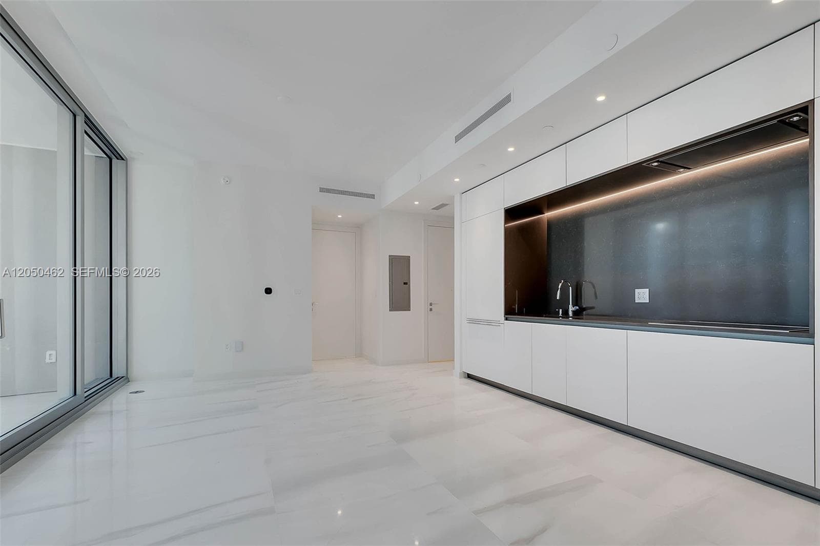Condominium at 300 Biscayne Boulevard Way # 3008W, Miami FL 33131