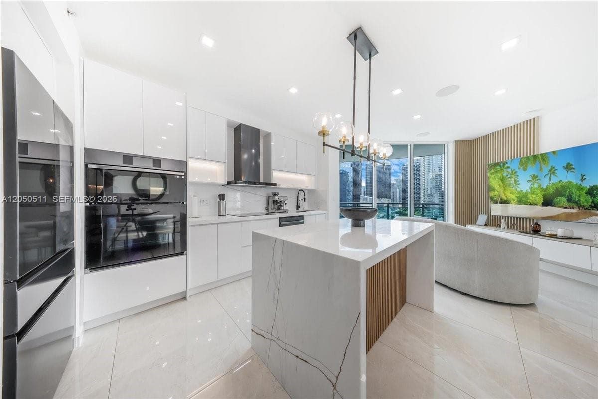 Condominium at 350 S Miami Ave # 2314, Miami FL 33130