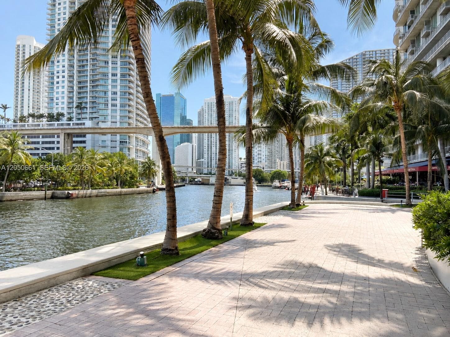 Condominium at 185 SW 7th St # 3704, Miami FL 33130