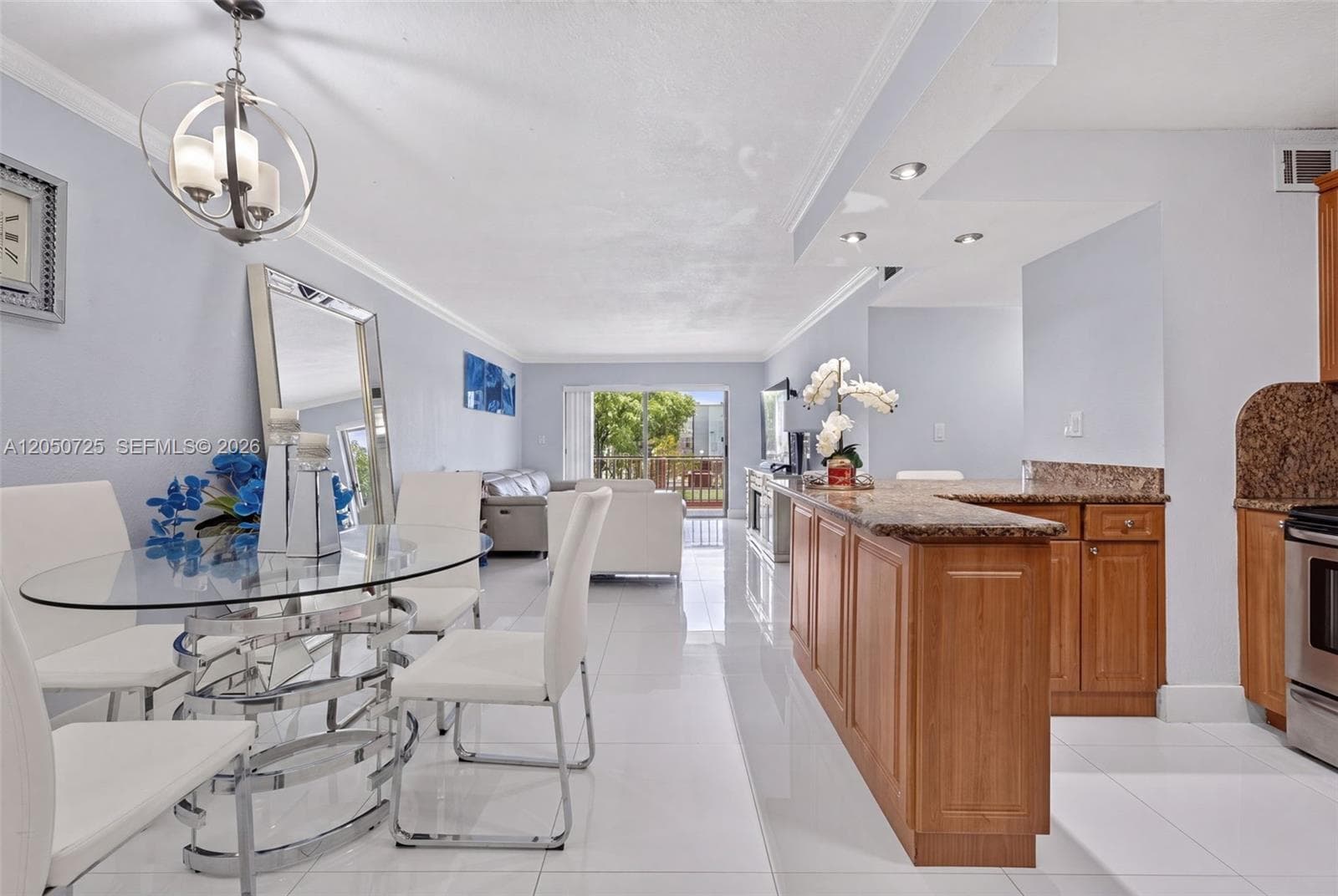 Condominium at 6195 W 18th Ave # G212, Hialeah FL 33012